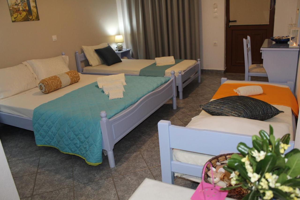 Vakis Apartments Romanon Екстериор снимка